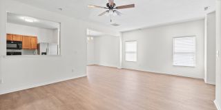 Newly Renovated SFH near Northlake Mall Gallery 6
