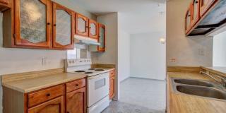1346 Bayou Gallery 15