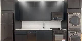 1410 Lincoln PL Gallery 5