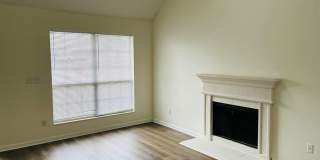 Prime South Fulton location! Minutes to Atlanta, I-85 and movie studios! 2 bed, 2.5 bath, 1 car garage, must see! Gallery 15