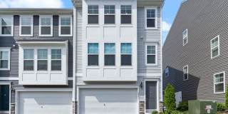 Beautiful Single-Family Home in the Heart of Triangle Gallery 1