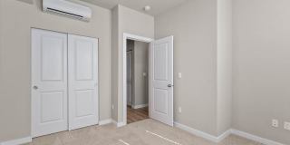 3bd/2.5ba Lynnwood Townhome Gallery 11