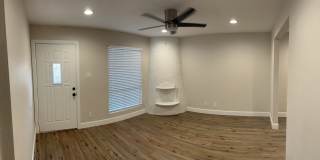 8020 East Oak Street Gallery 1