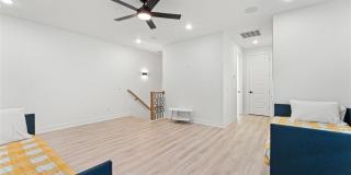 1145 Northeast Monroe Street - 1 Gallery 30