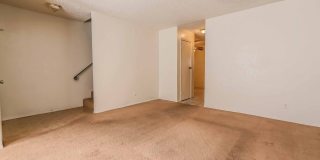 CUTE 2 BEDROOM CONDO! Gallery 4