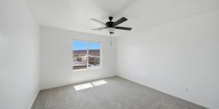Pet Friendly 4 Bedroom Home in a Beautiful Neighborhood! Gallery 39