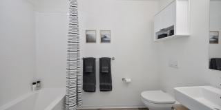 3167 Market Street Gallery 20