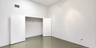 Authentic Loft Living in an Emeryville Landmark Gallery 7