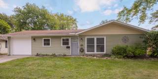 Spacious 4 bedroom Ranch Berea! Gallery 1