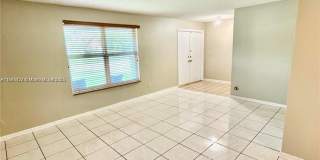 7150 NW 46th St Gallery 1