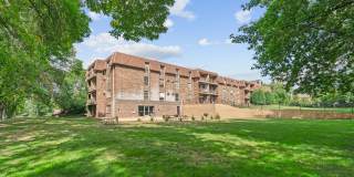 Cedarwood West Apartments Gallery 41