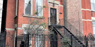 1012 S Oakley Boulevard unit: 1 Gallery 1