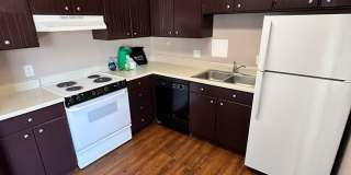 Bristol Square Apartments Gallery 157