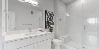 635 Slaters Ln Gallery 15