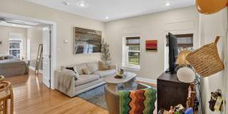 660 MORTON Place NE Gallery 2