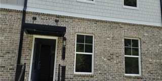 1302 Ainsworth Alley Gallery 1