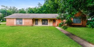296 Woodcliff Drive Gallery 1