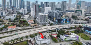 365 NW 8th St Gallery 14