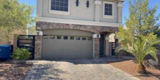 Spacious 4-Bedroom Home with Loft & Private Backyard Spacious 4-Bedroom Home with Loft & Private Backyard Gallery 1