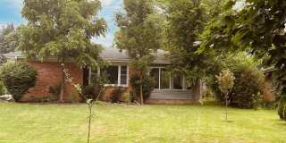 1725 Happ Road Gallery 21