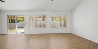 4514 E TOWNE Lane Gallery 8