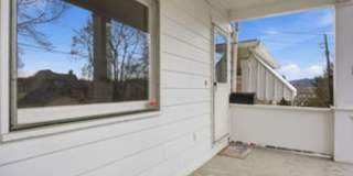 Well-maintained 3-bedroom, 1-bath home in Carnegie! Available Now!! Gallery 8