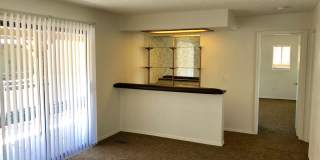 Spacious 2 Bedroom 2 Bath Home near River! Gallery 16