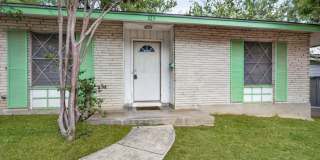 103 BRETTONWOOD DR Gallery 1