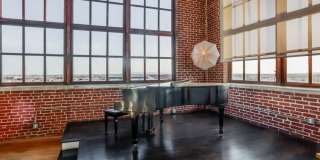 1850 E INDUSTRIAL St Gallery 17
