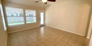 Well-Maintained 3 bedroom, 2 bathroom in Northwood Gallery 13