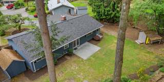 Remodeled Rambler with 2/Car garage, RV Parking and an Impressive Back Yard!!!!! Gallery 32