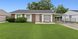 416 GERRIE Court Gallery 1