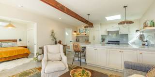Downtown bungalow Gallery 20