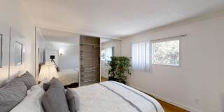Del Rey Bay Gallery 15