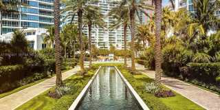 50 South Pointe Drive Gallery 25