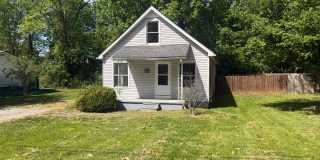 Charming 2-Bedroom Home with Fenced Yard + Covered Back Porch in the Heart of Cookeville Gallery 1