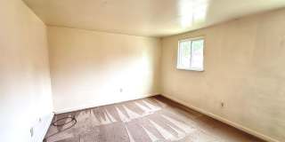 Well-Maintained 2 Bed, 1 Bath Townhome in Munhall - Central AC & Heat, Integral Garage - Available Immediately! Gallery 8
