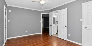 Amazingly and rarely available home that is literally on the greenway. Gallery 28