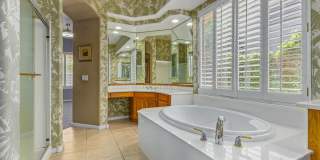 1687 E CAROB Drive Gallery 13