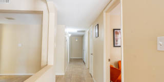 1047 E Alameda Dr Gallery 27