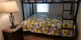 Grand Rapids N.W. Downtown 2 Bdrm Bungalow Gallery 8