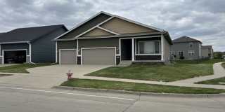 1901 Northeast Little Beaver Drive Gallery 1
