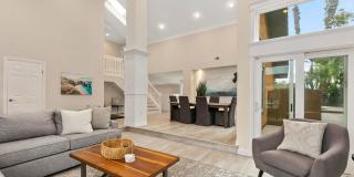 Spacious and Bright Furnished 4 Bedroom Home in Gated Community Gallery 4