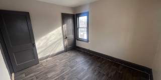 2421-2423 W Finn Pl Gallery 10