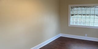 301 Opal Lake Dr - 301-A Opal Lake Dr. Gallery 1