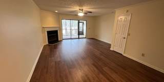 Pet-Friendly 3-Bedroom Townhome with Marsh Views and Private Baths Gallery 1