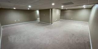 11451 Sutton Place Drive East Gallery 14