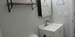Gorgeous Westside 3 bd Twin Home Gallery 11