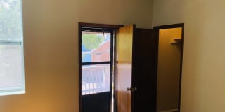 3218 A Cherokee Street Gallery 14