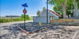 Beautifully Remodeled | 1 Bed · 1 Bath | Pet Friendly Gallery 22